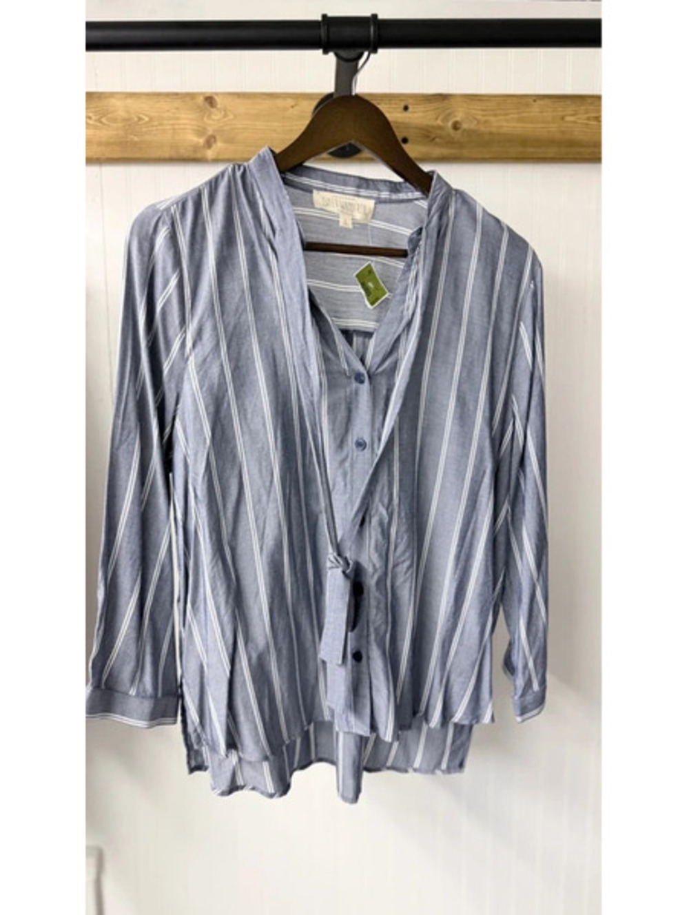 Sweet Wanderer blue white striped blouse button-front design with a tie-neck med